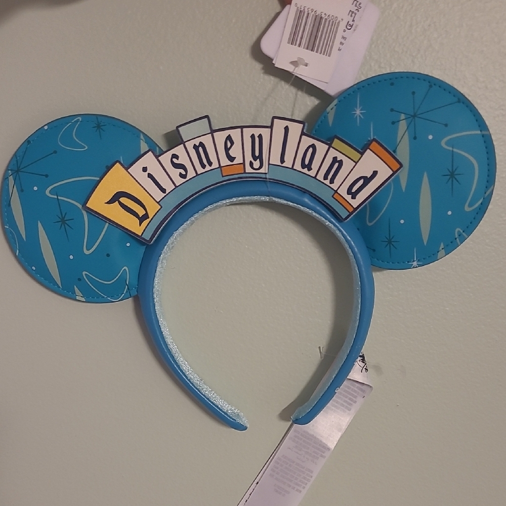 NWT Disneyland Mickey Mouse Ears